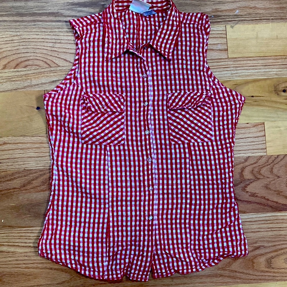 Punch Red/White Checkered “Gingham” Sleeveless Shirt with snap front collar Nice